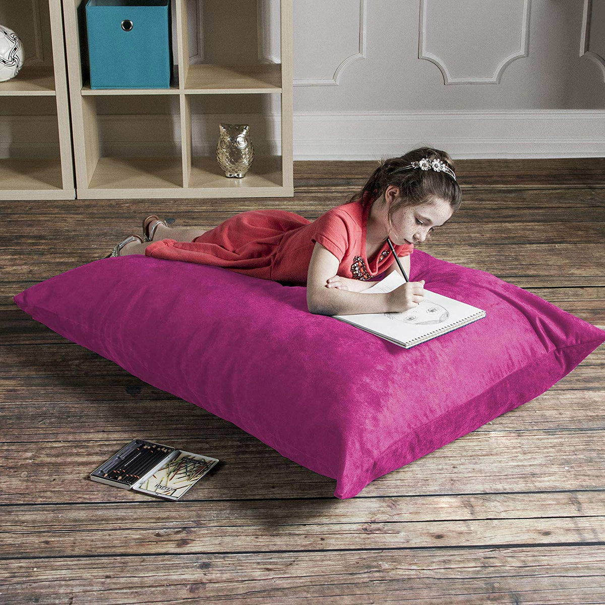 Pink floor online pillow